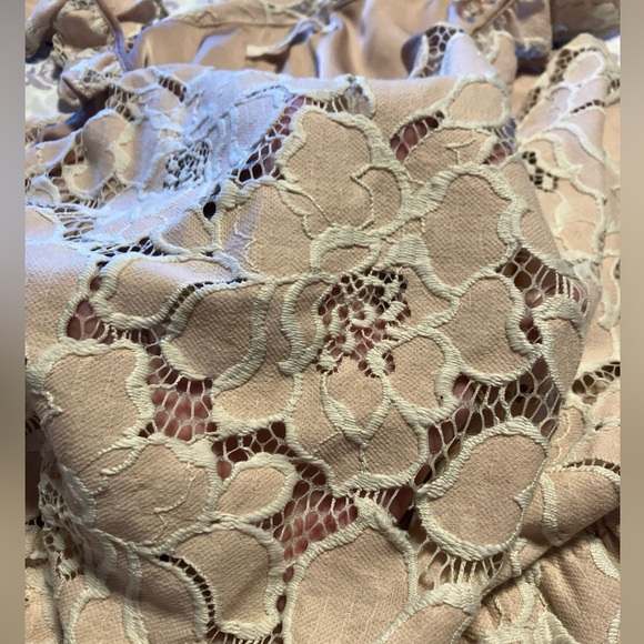 Tularosa Tan Floral  Romper Wide Straps Pom Pom Trim Side Zipper Size S - Picture 6 of 11